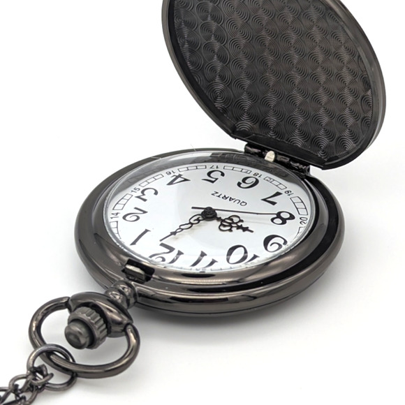 Harry Potter Pocket Watch NEW Gift Platform 9¾ King's Cross Hogwarts Express - Picture 7 of 8